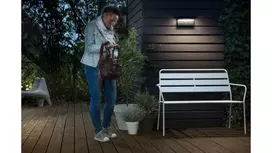su judesio davikliu philips - 2x4,5W LED sieninis lauko šviestuvas PHILIPS BUSTAN, antracito sp., 2700K, IP44, su judesio davikliu - 3 nuotrauka