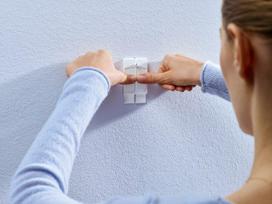 pakabos kabyklos - Kabliukai rėmeliui pakabinti Tesa Powerstrips, 2 vnt., balta - 12 nuotrauka