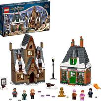 village lego - LEGO Harry Potter Vizitas Kiauliasodžio kaime 76388 - 2 nuotrauka