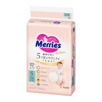 MERRIES First Premium sauskelnės S 4-8 kg, 54 vnt.