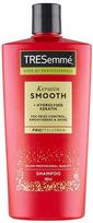 TRESemmé Keratin Smooth šampūnas su keratinu 685 ml