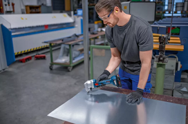 akumuliatorines zirkles bosch - Skardos žirklės Bosch GSC 2,8 Professional - 3 nuotrauka