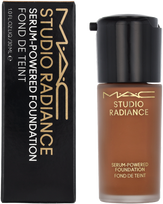 MAC Studio Radiance Serum-Powered Foundation makiažo pagrindas su serumu - NC50