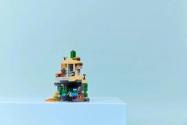 lego konstruktoris - LEGO Minecraft Zombių požemis 21587 - 3 nuotrauka