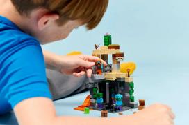 lego konstruktoris - LEGO Minecraft Zombių požemis 21587 - 4 nuotrauka