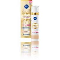 Nivea Cellular Luminous 630 CC Cream SPF30 tonuojantis veido kremas nuo pigmentinių dėmių - 01 Light