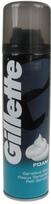 Skutimosi putos jautriai odai Gillette Sensitive vyrams 200 ml