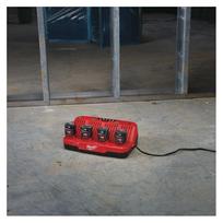 milwaukee m12 akumuliatorius - Milwaukee M12 C4 - 4 nuotrauka