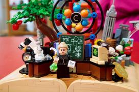 lego ideas - LEGO IDEAS The Evolution of STEM 21355 - 8 nuotrauka