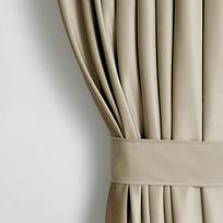 Naktinė užuolaida Restilo Velvet, smėlio sp., 140 cm x 245 cm