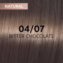 Wella Professionals Shinefinity Zero Lift Glaze pusiau ilgalaikiai plaukų dažai 60 ml - 04/07 Kartaus Šokoladas (Bitter Chocolate)