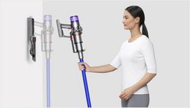 DYSON V11 Fluffy Nickel/Raudona (Nickel/Red)