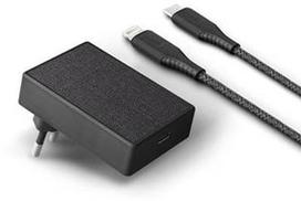 Uniq Slim USB Type-C Wall Charger   USB Type-C Cable 1.2m Black
