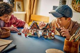 ninjago - LEGO Ninjago 15-ųjų metinių „Keturių ginklų kalvis“ 71858 - 3 nuotrauka