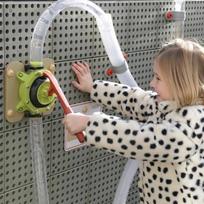 vandens lenta - Masterkidz hidraulinė vandens pompa Stem Wall - 1 nuotrauka