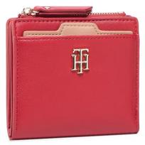 tommy hilfiger pinigine