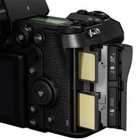 fotoaparatai panasonic lumix - Panasonic Lumix DC-S1 Body - 8 nuotrauka