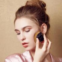 pudros sepetelis - Bare Minerals Beautiful Finish makiažo pagrindo šepetėlis - 2 nuotrauka