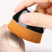 pudros sepetelis - Bare Minerals Beautiful Finish makiažo pagrindo šepetėlis - 4 nuotrauka