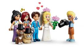 lego friends - LEGO FRIENDS Grand Hotel mieste Heartlake 42704 - 10 nuotrauka