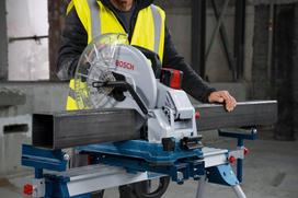 akumuliatorine pjovimo stakles - Bosch GCD 18V-355 Solo CT - 1 nuotrauka