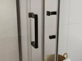 Dušo kabina Besco Modern, kvadratinė, be padėklo, 80 cm x 80 cm x 190 cm, juoda sp./grūdintas