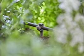laistymo zarnos gardena - Vandens žarnos laikiklis Gardena Pipe Holder, plastikas - 2 nuotrauka