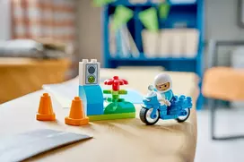 lego police - LEGO DUPLO Town Mėlyna motocykl policyjny 10471 - 2 nuotrauka