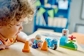 lego police - LEGO DUPLO Town Mėlyna motocykl policyjny 10471 - 3 nuotrauka