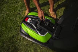 vejos pjovimo roboto - Greenworks Garage ARLM-GAR-GW, juoda - 3 nuotrauka