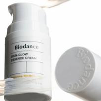 drekinantis kremas veidui - Biodance Skin-Glow Essence Cream spindesio suteikiantis veido kremas - 50 ml. - 2 nuotrauka