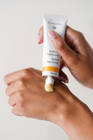 abrikosai - Dr. Hauschka Apricot Day Cream dieninis veido kremas sausai, blyškiai odai - 30 ml. - 2 nuotrauka