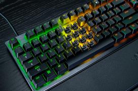 2 switch - Razer Huntsman V3 Pro 8KHz, Juodas (Black) Klaviatūra - 3 nuotrauka