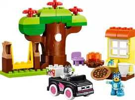 lego konstruktoriai - Lego Duplo Bluey Picų pardavėjos su Muffin ir Bluey 10469 - 2 nuotrauka