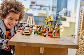 bigbox lego - LEGO City Picų pristatymo rinkinys su transporto priemonėmis 60496 - 4 nuotrauka