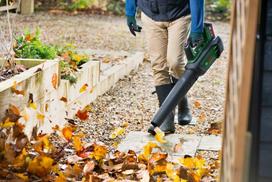 bosch 36v 2 0ah - Akumuliatorinis lapų pūstuvas Bosch AdvancedLeafBlower 36V-750; 36 V; 1x2,0 Ah akum. - 6 nuotrauka