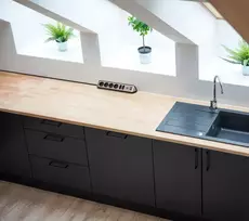 juodas ilgintuvas - BRENNENSTUHL 6 lizdų, 4x Earthed Cockets, 2x Euro su USB krovimu / 1153590610 - 4 nuotrauka
