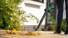 universal bosch -  Bosch Universal LeafBlower 18V-130 Solo - 3 nuotrauka
