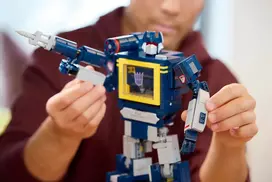 lego konstruktoriai - LEGO Icons Transformers: Garso banga 10358 - 2 nuotrauka