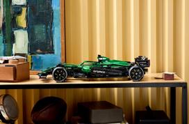 lego konstruktoris - LEGO Technic F1 bolidas Aston Martin Aramco AMR25 42240 - 5 nuotrauka