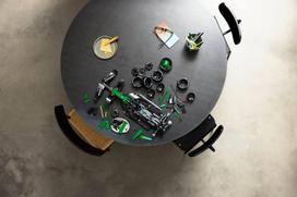 lego konstruktoris - LEGO Technic F1 bolidas Aston Martin Aramco AMR25 42240 - 15 nuotrauka