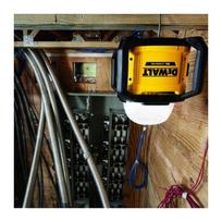 akumuliatorius led - DeWALT DCL074 18V - 2 nuotrauka