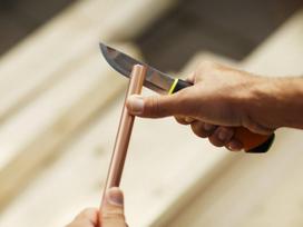 fiskars peiliu - FISKARS Intensyvaus naudojimo peilis su galąstuvu 1023619 - 4 nuotrauka