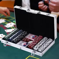 zaidimu zetonai - HOMCOM pokerio dėklo rinkinys 300 žetonų, 2 kortų pakuotės, 5 kauliukai, aliuminio dėklas - 9 nuotrauka