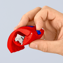 vamzdzio pjoviklis - PVC vamzdžių pjaustiklis KNIPEX BiX - 3 nuotrauka