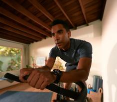 ismanusis laikrodis - Amazfit Active Max Juodas (Black) - 35 nuotrauka
