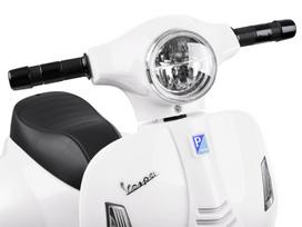 motociklai vaikams - Jokomisiada VESPA motoroleris su akumuliatoriumi PA0238, baltas (White) - 5 nuotrauka