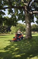 vejos traktorei - Husqvarna Raider R316TSX AWD - 6 nuotrauka