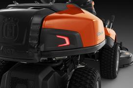 vejos traktorei - Husqvarna Raider R316TSX AWD - 10 nuotrauka