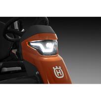 husqvarna traktoriai - Husqvarna R 418TsX AWD - 10 nuotrauka
